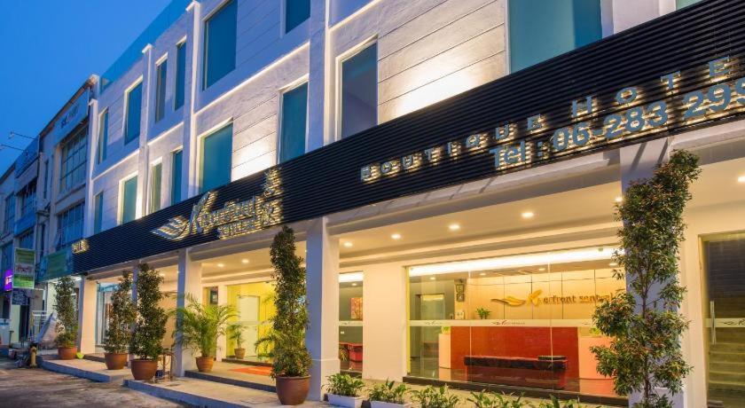Riverfront Boutique Hotel Malacca Extérieur photo